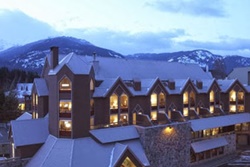 pet friendly hotel in whistler, hotel whistler dogs allowed