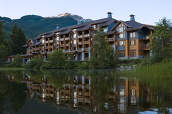 pet friendly hotel in whistler, hotel whistler dogs allowed