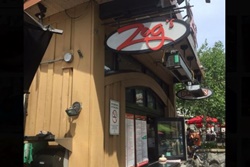 pet friendly restaurants in whistler, dog friendly restaurants in whistler